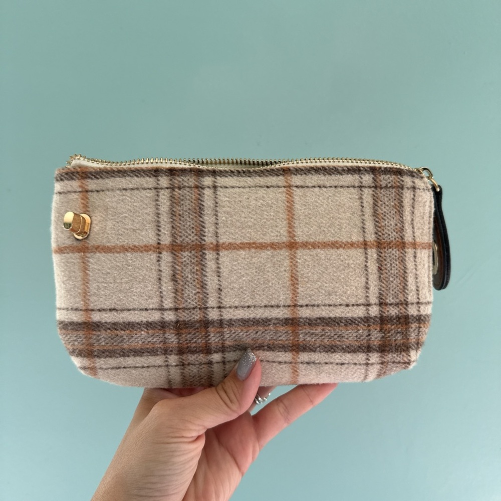 Jen & Co Plaid Pouch with Gold Zipper